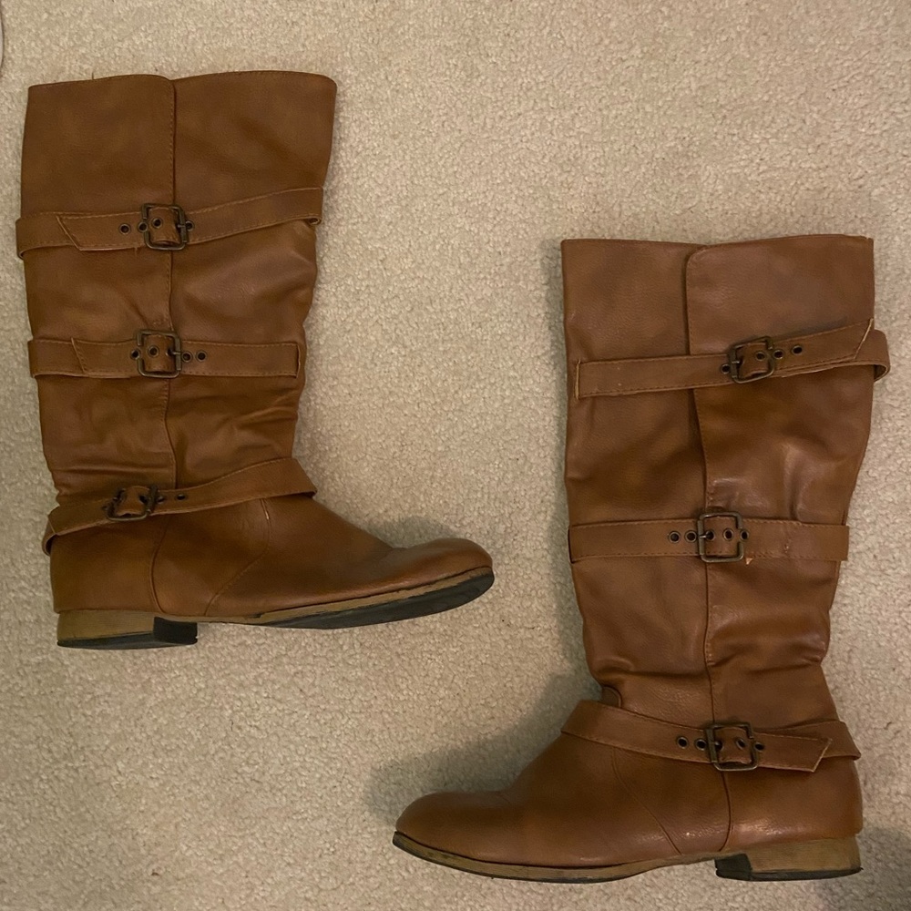 Riding boots
